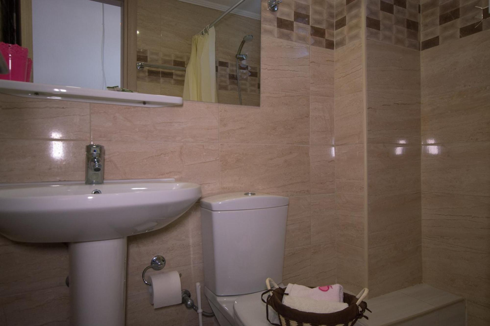 Plessas Studios Циливи Екстериор снимка